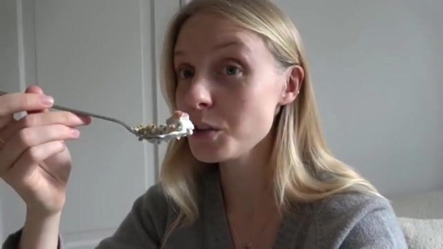 尝试新食谱炖苹果